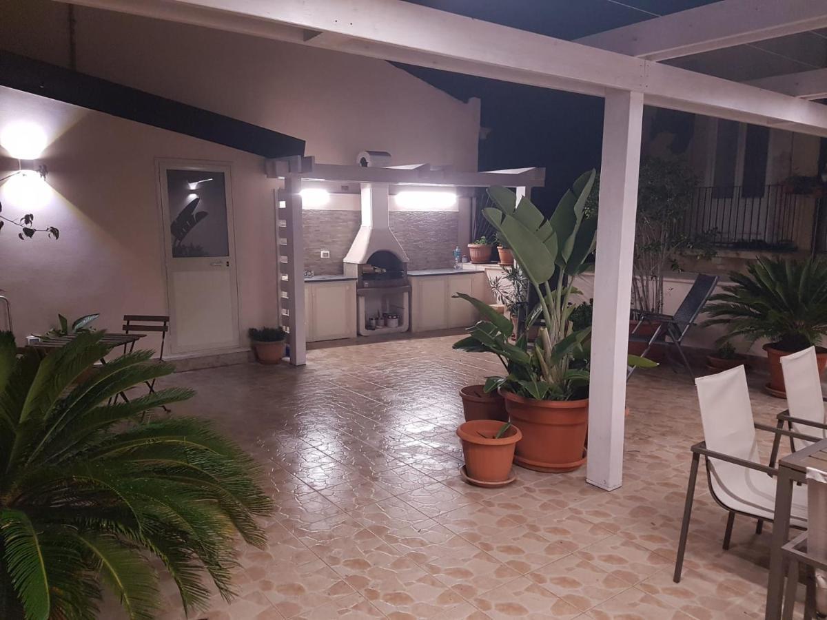 La Feluca Apartment Сиракуза Екстериор снимка