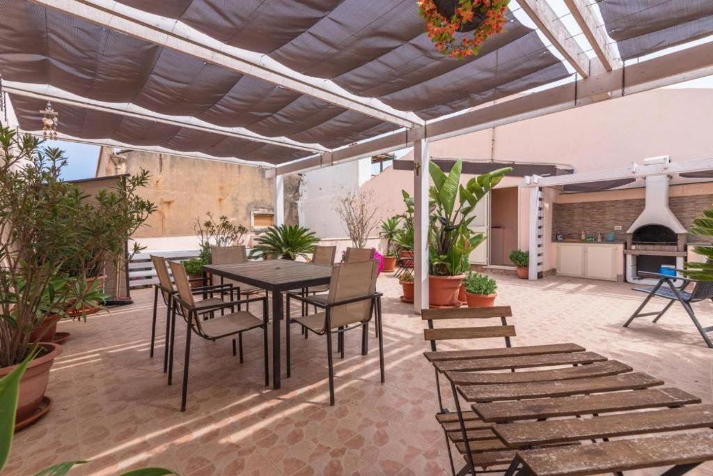 La Feluca Apartment Сиракуза Екстериор снимка